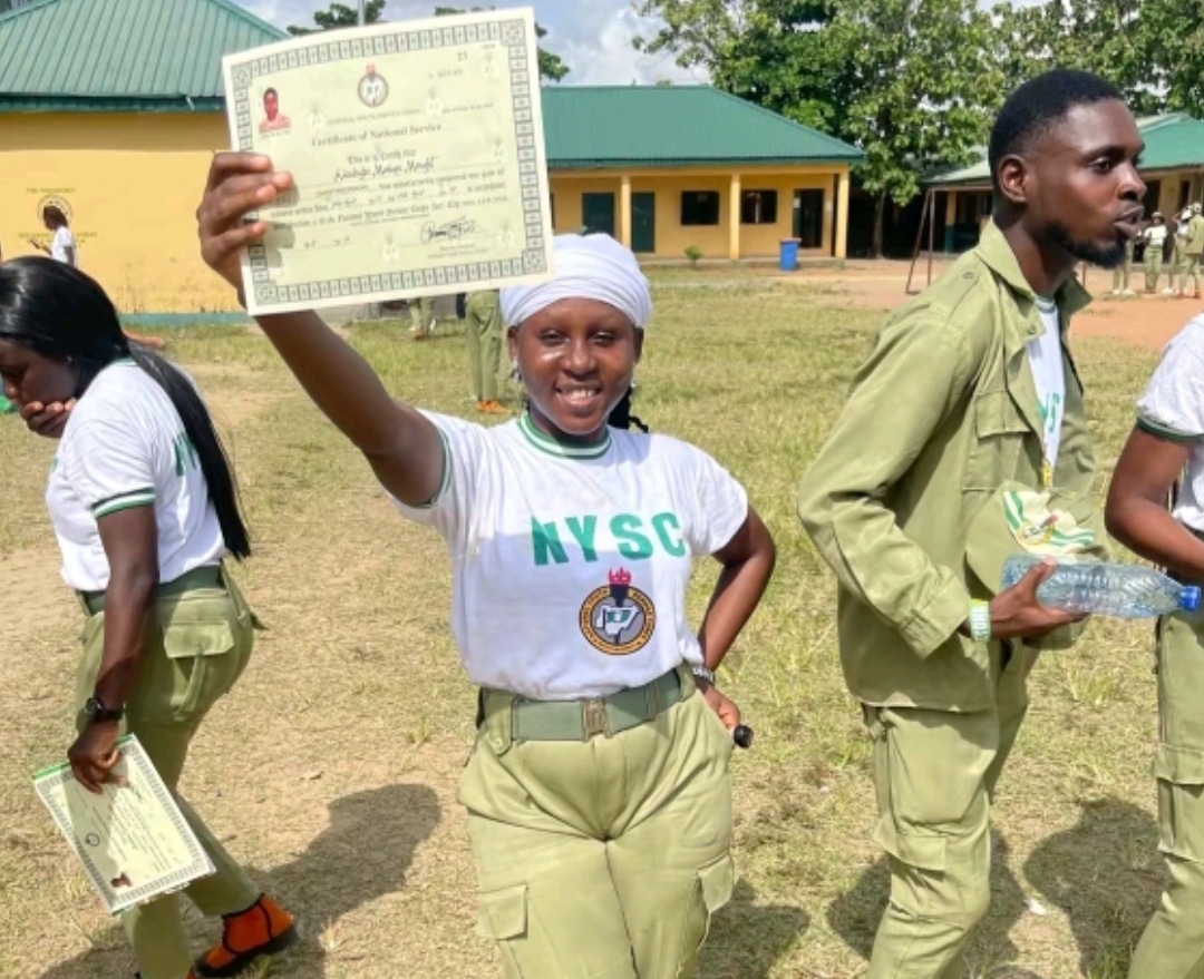 "Mama, they rejected me, but you didn't leave" - Grandma cries for joy as granddaughter completes NYSC