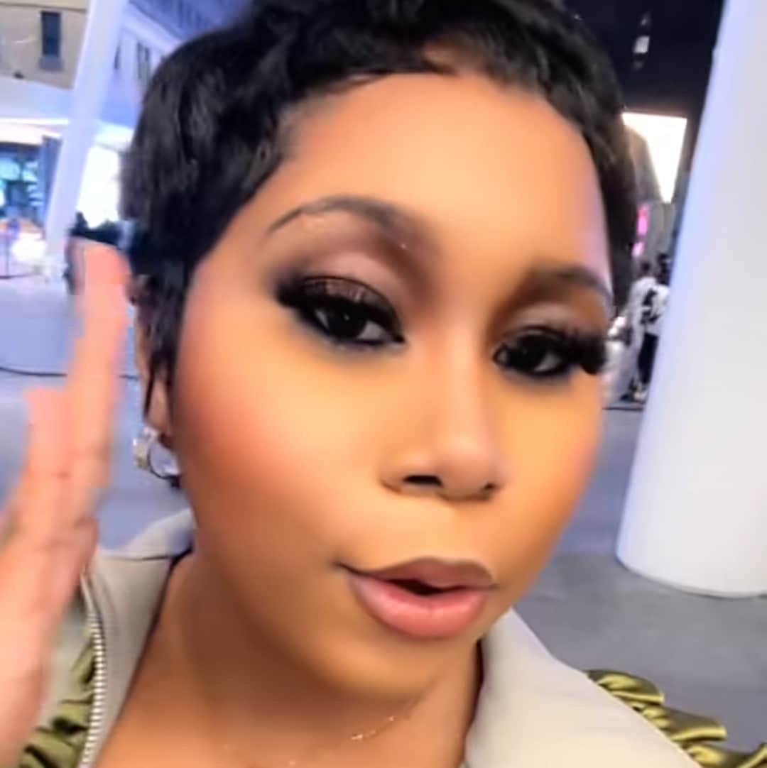 Beautiful lady catches Davido's jacket at concert, proudly shows it off online