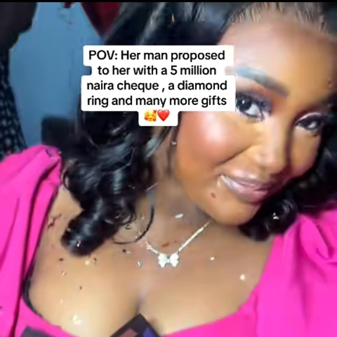 Beautiful Nigerian lady gets ₦5 million cheque, diamond ring as she says ‘yes’ to boyfriend’s marriage proposal