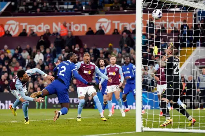Former referee slams VAR decision in Chelsea vs Aston Villa clash