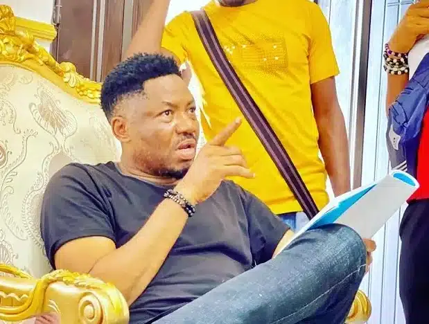 Ernest Obi reveals how much producers pay their PAs, leads procession for late Junior Pope