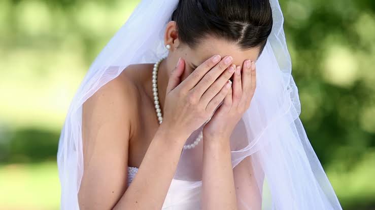 Bride shares photo of cake she got after paying 1m