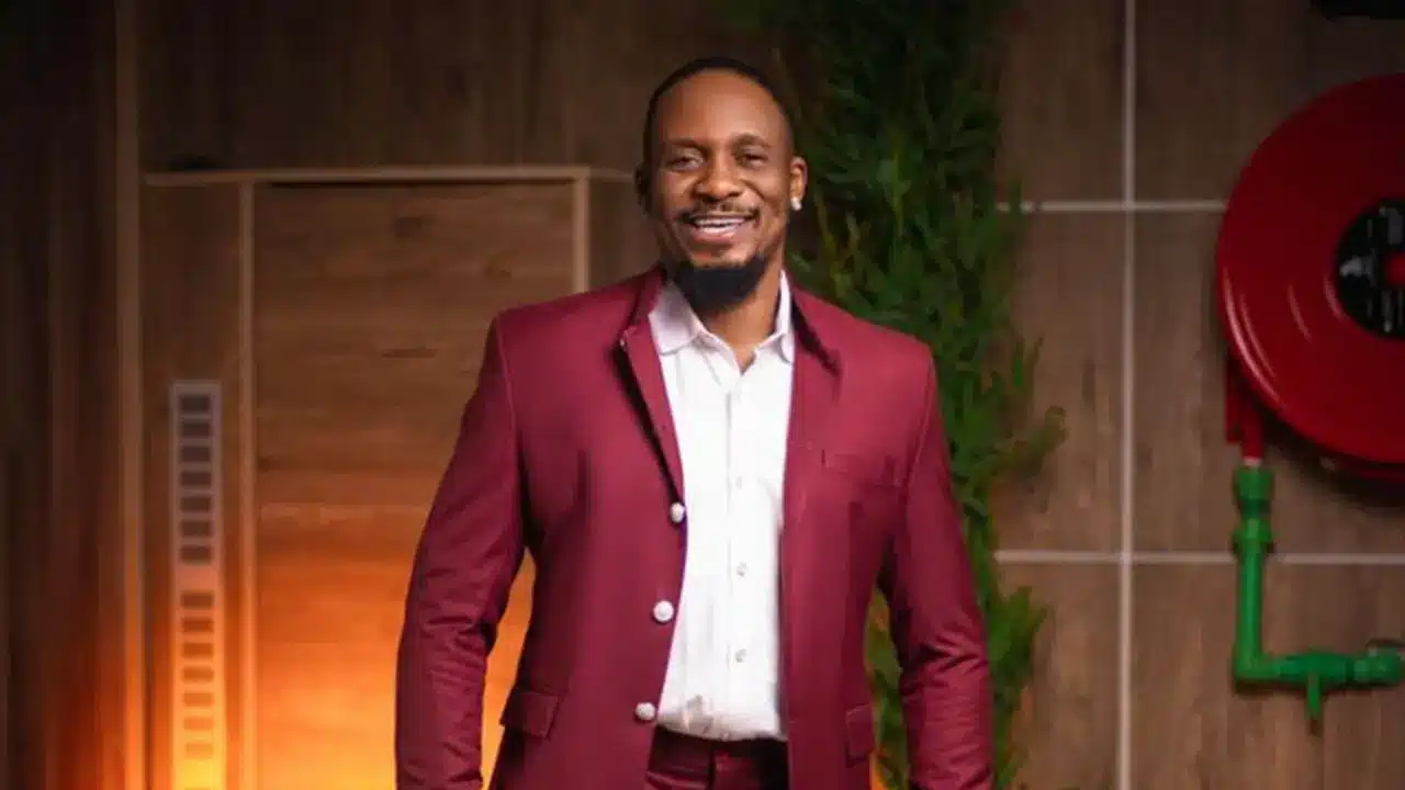 Spiritualist assures resurrection of Junior Pope if body is returned to river shrine