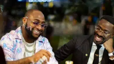 Davido debunks reports of sacking lawyer for embezzling $370K and seizing of funds