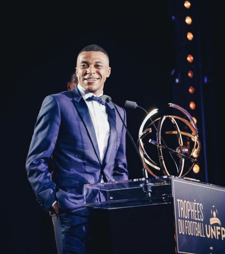 Mbappé wins fifth consecutive Ligue 1 Player of the Season award