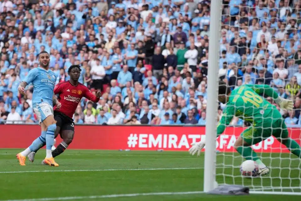 Manchester United stun City 2-1 in FA Cup final to claim Europa League spot