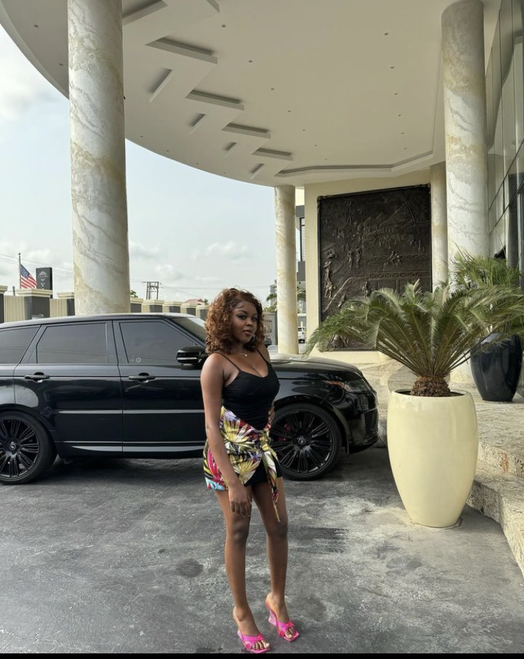 Saida Boj drags Erigga into the gutters calls him "dwarf" after he called for his arrest 