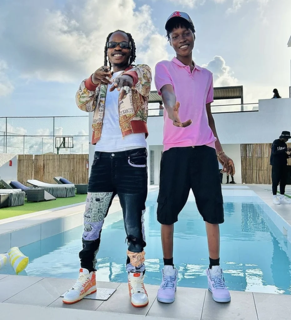 Zinoleesky celebrates Naira Marley, calls him ‘killy’ on his birthday