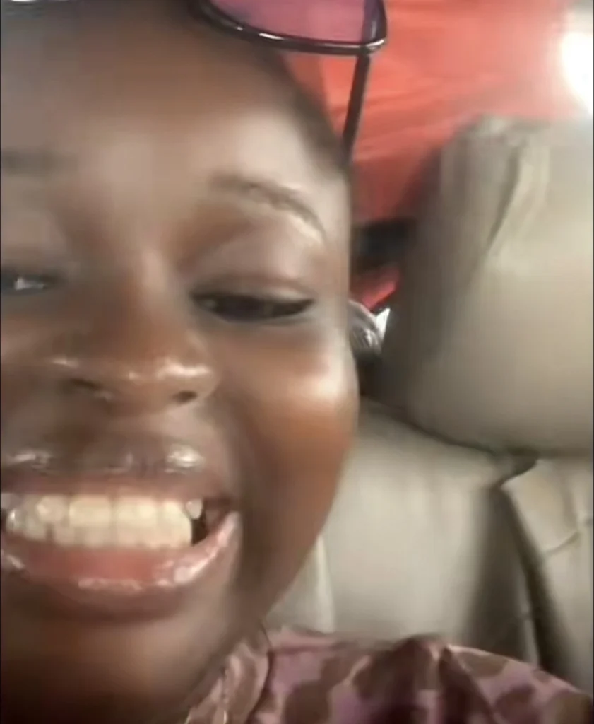 Lady shares adorable video of toaster who was wooing her in public transport
