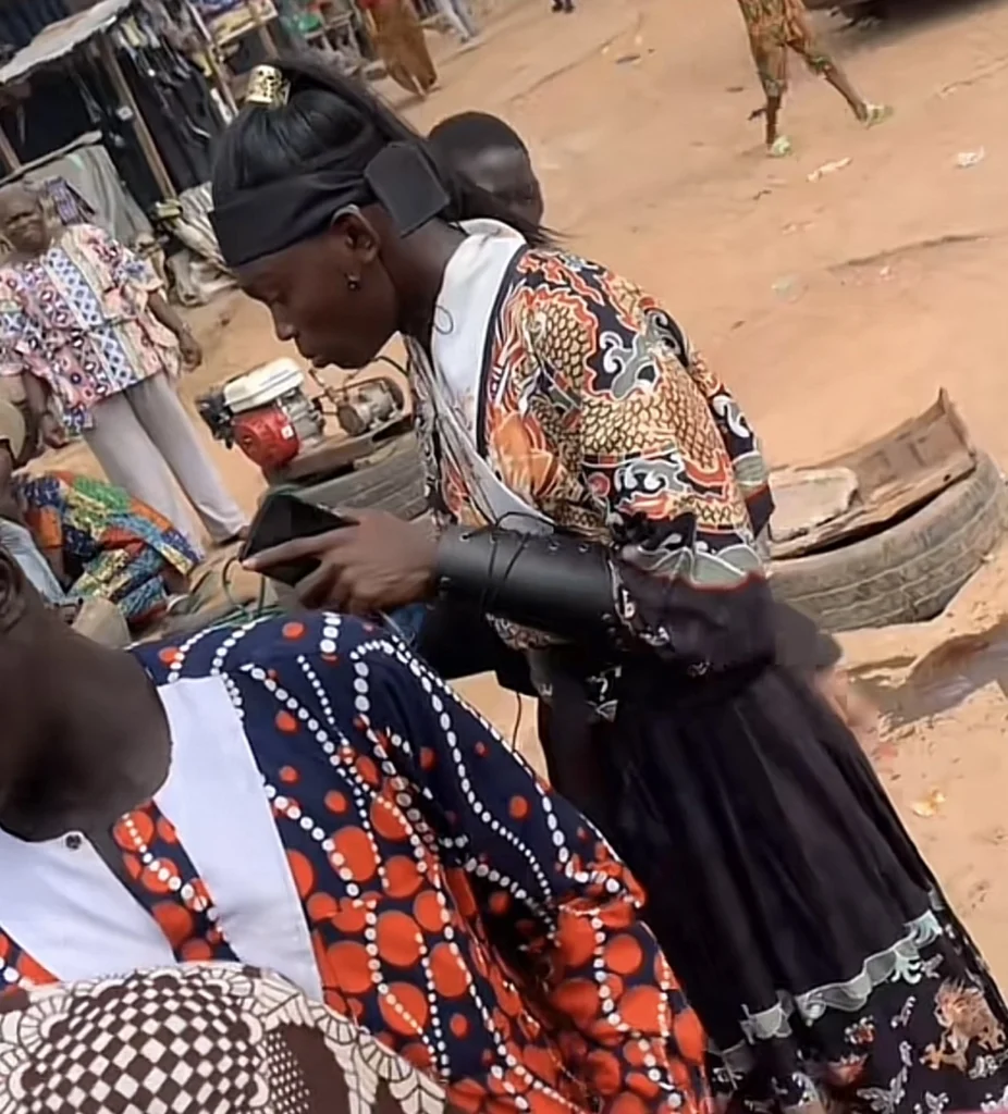 Lady in awe as she finds Lee Min Ho in Ibadan