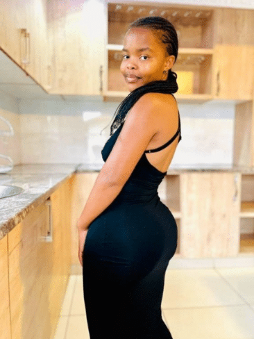 Photo of beautiful lady and the food she brags about cooking causes buzz online