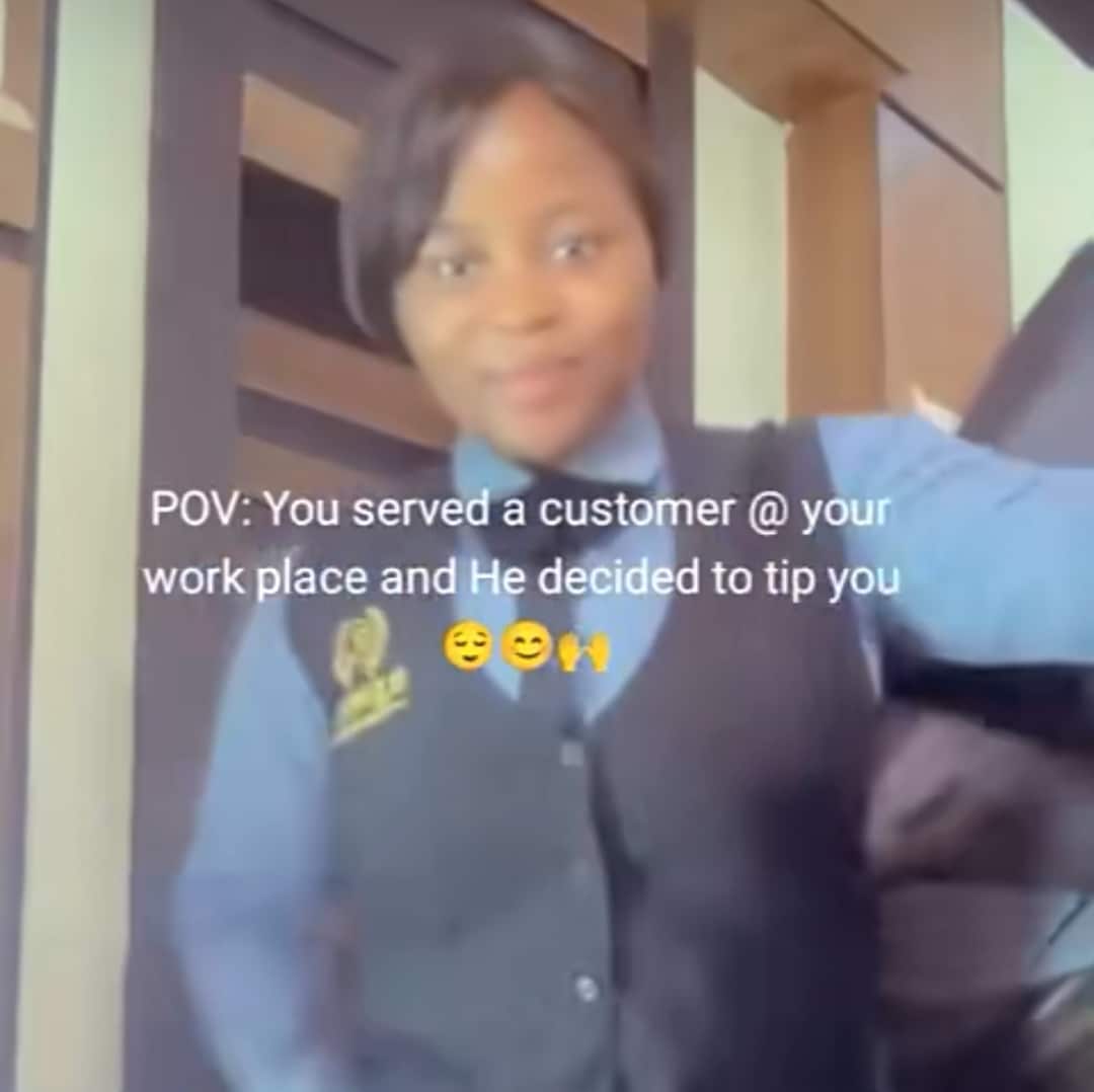 Nigerian waitress receives ₦200k tip for outstanding service from customer