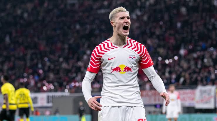 Milan set sights on Benjamin Sesko as potential Giroud's replacement