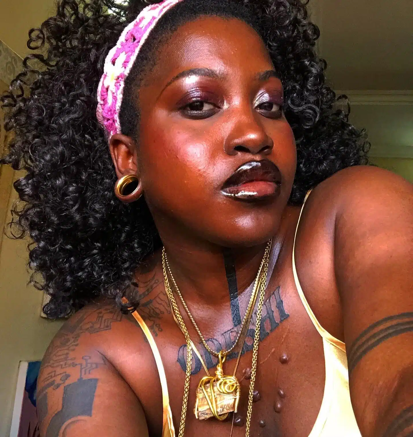 temmie ovwasa olamide catch up financially 