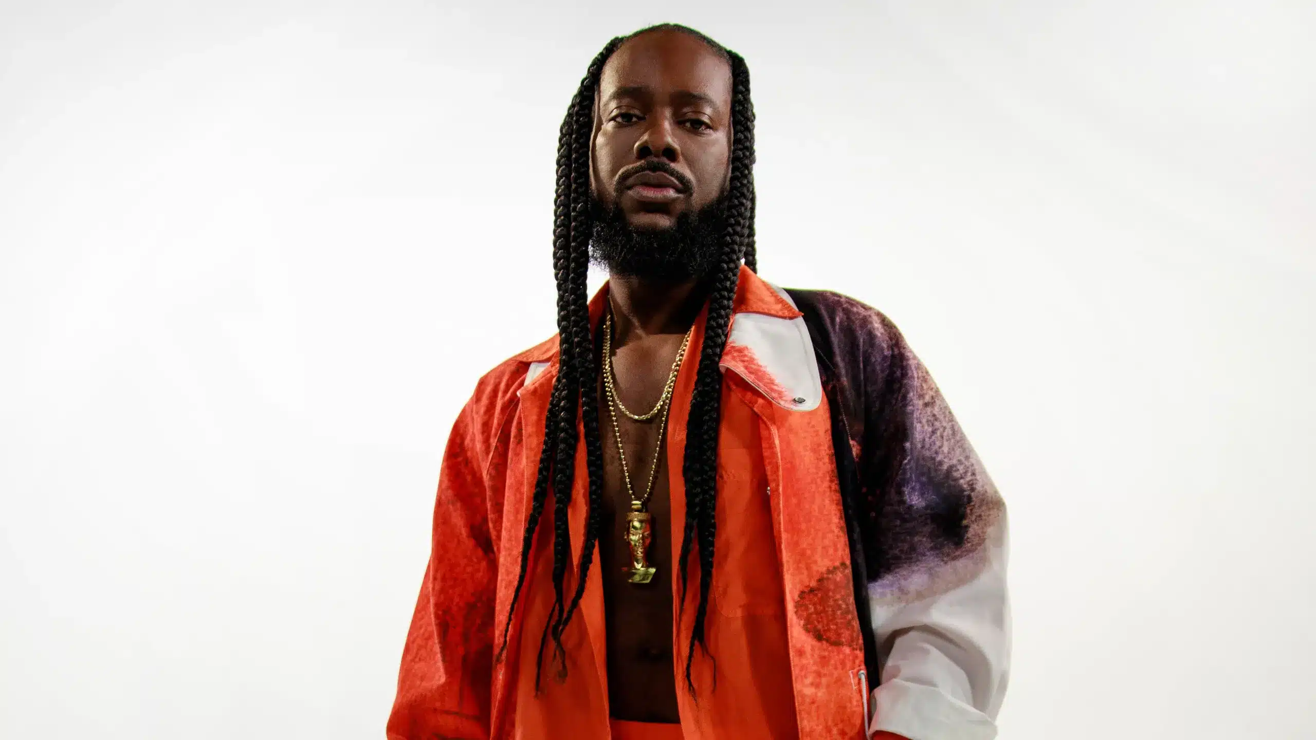 Man calls out Adekunle Gold for buying 8 pieces of pepper for N1K because of his song "Rodo", he reacts