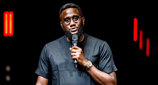 Tomi Arayomi husband baby 