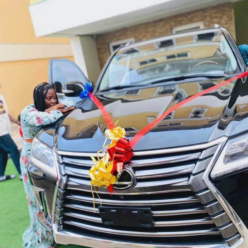 Gospel singer, Adeyinka Alaseyori receives Lexus 570 as birthday gift