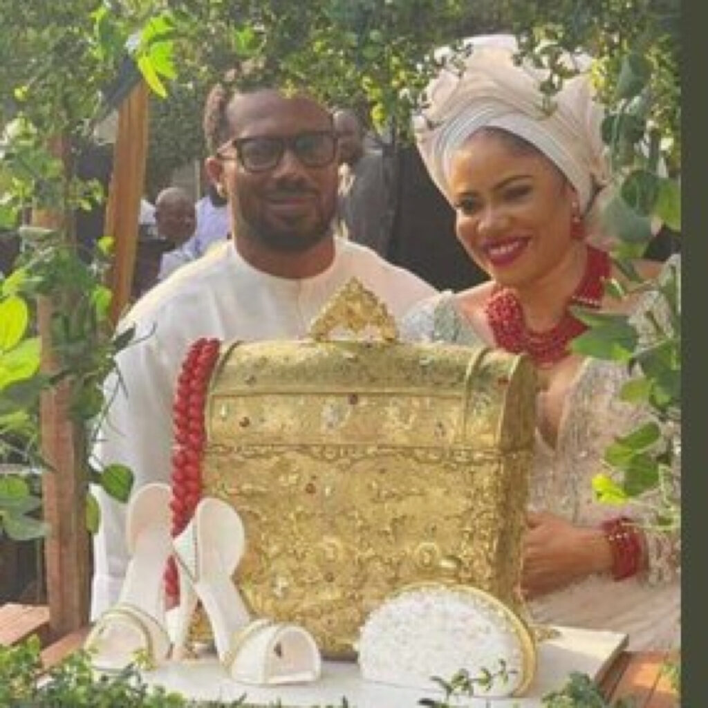 Netizens dig out old wedding picture of Sharon Ooja’s husband