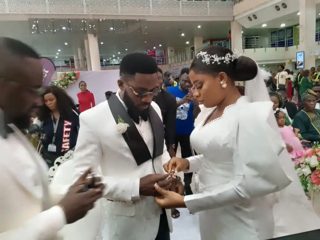 wedding airport 