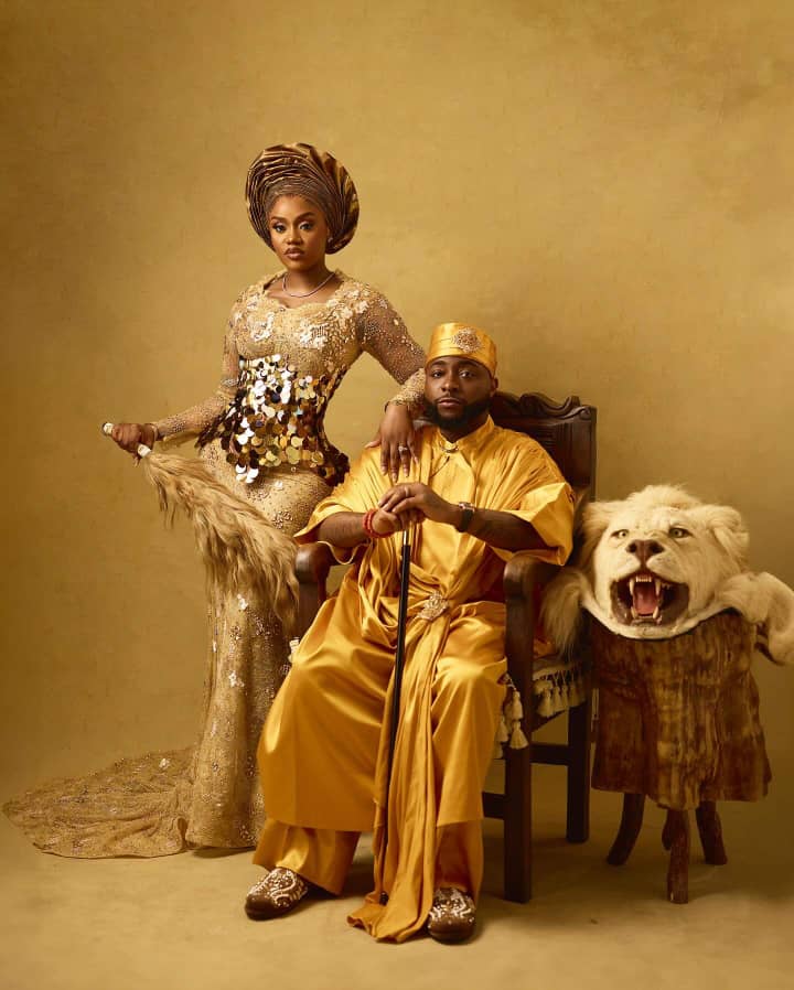 Moment Davido personally visits homes of 10 close friends to give special invites ahead of wedding