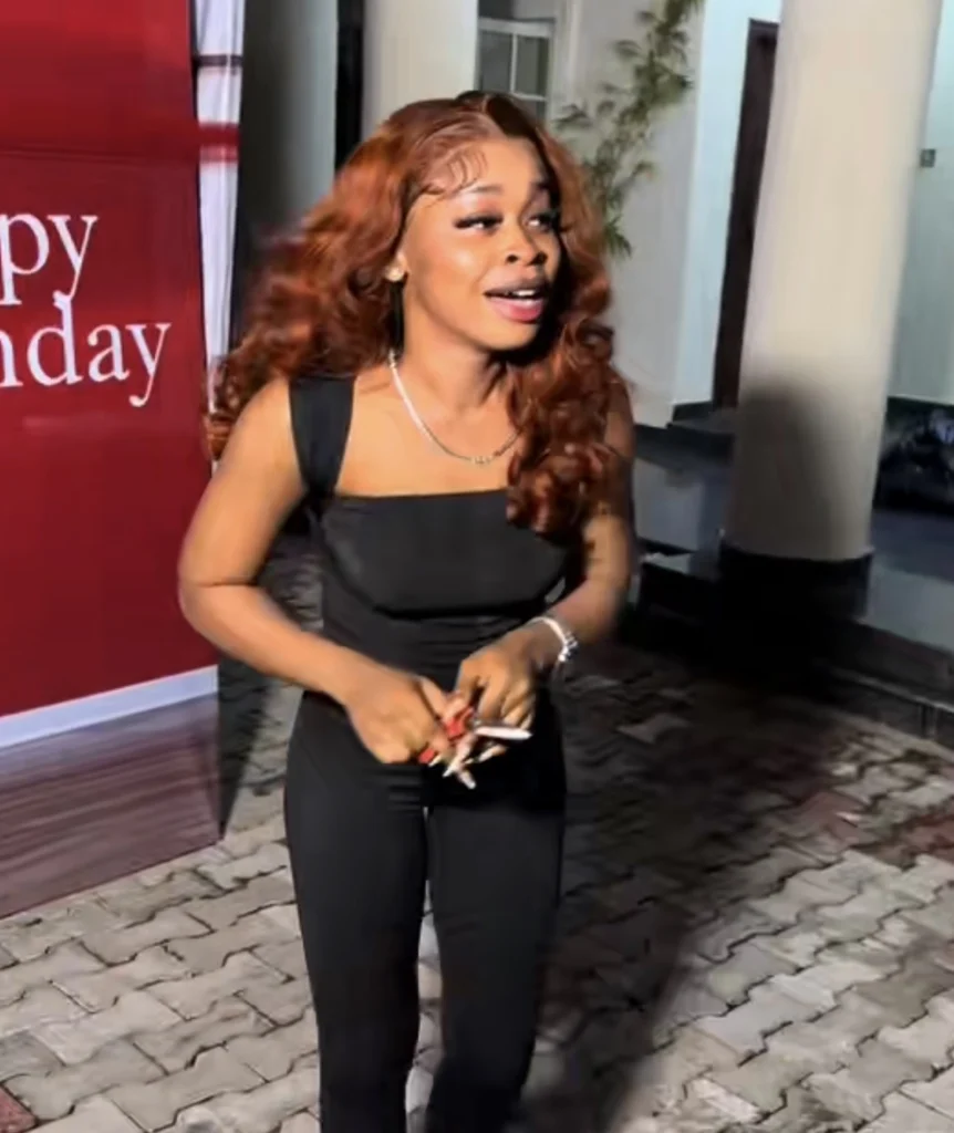 Lady receives Range Rover as a birthday gift from her boyfriend