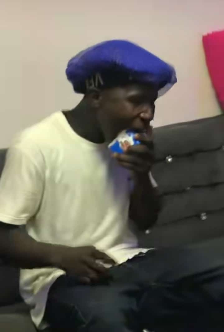 Man hollandia carton