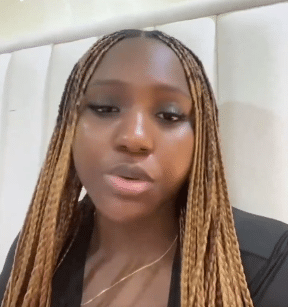 lady sacked 3 hours new job