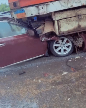 Lady survives car accident hours after engagement party, video stirs horror