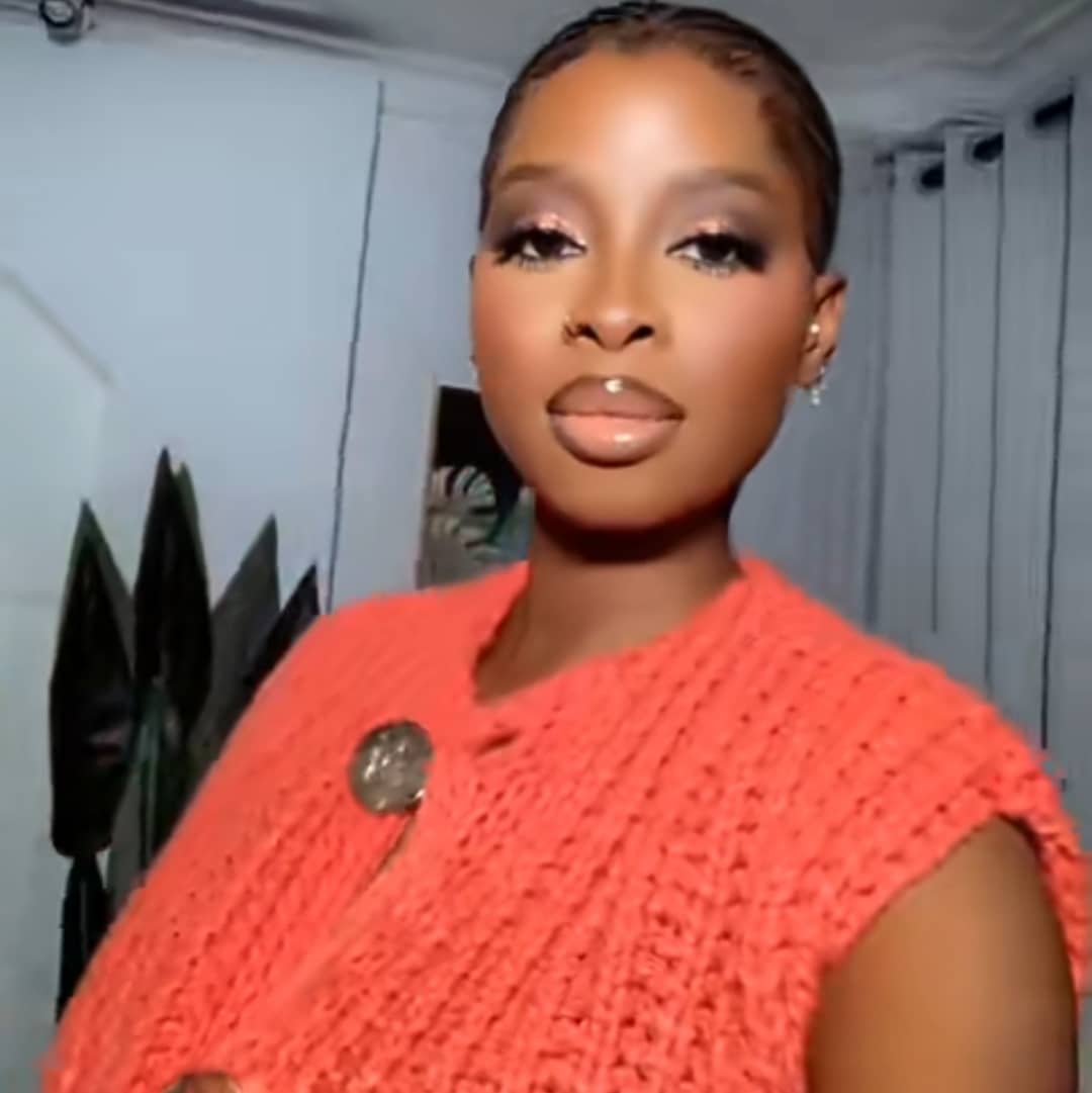 Nigerian lady develops unusual craving, celebrates birthday on June 19th instead of Nov. 19th