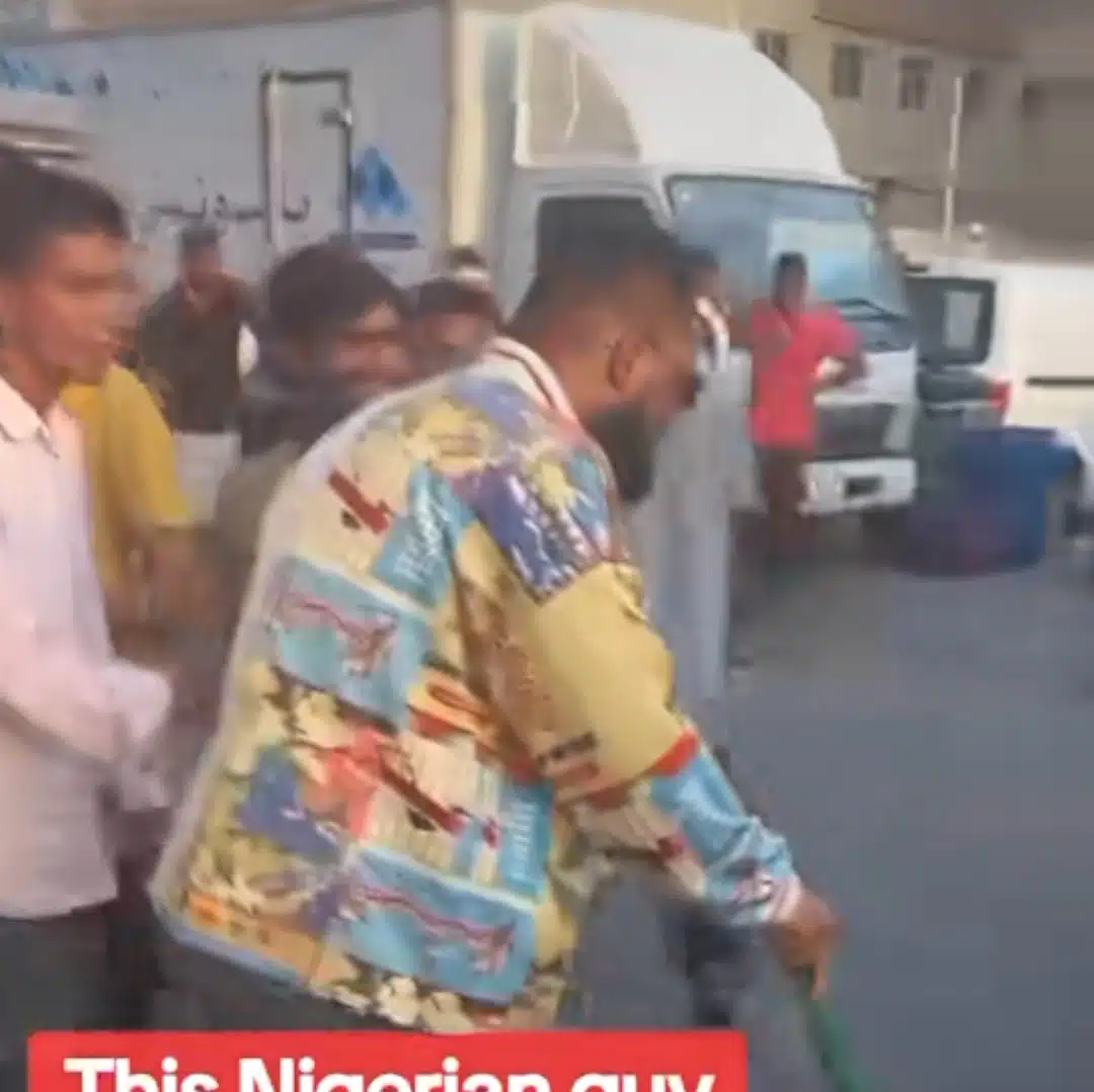 Nigerian man pretends to be blind to skip ATM queue in India