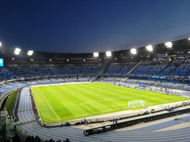 Napoli announce exit of six first-team players