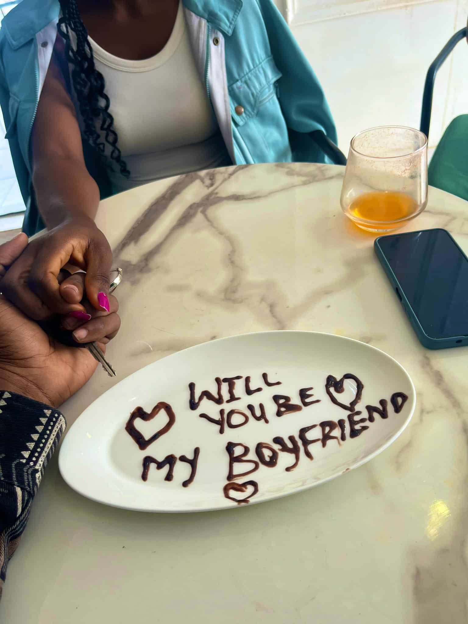 Love wins as lady proposes to man in a romantic way