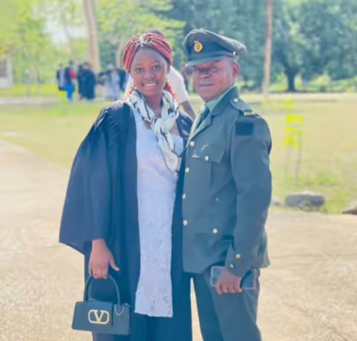 Lady in tears as father is involved in an accident on his way home after her matriculation 