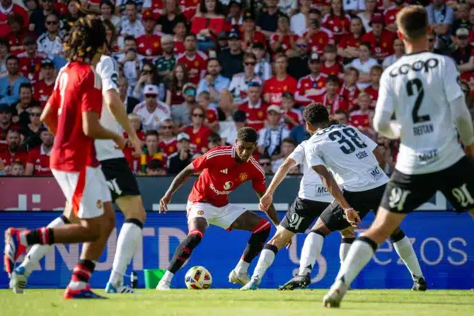 Ten Hag criticizes Man United flops after humiliating pre-season defeat 