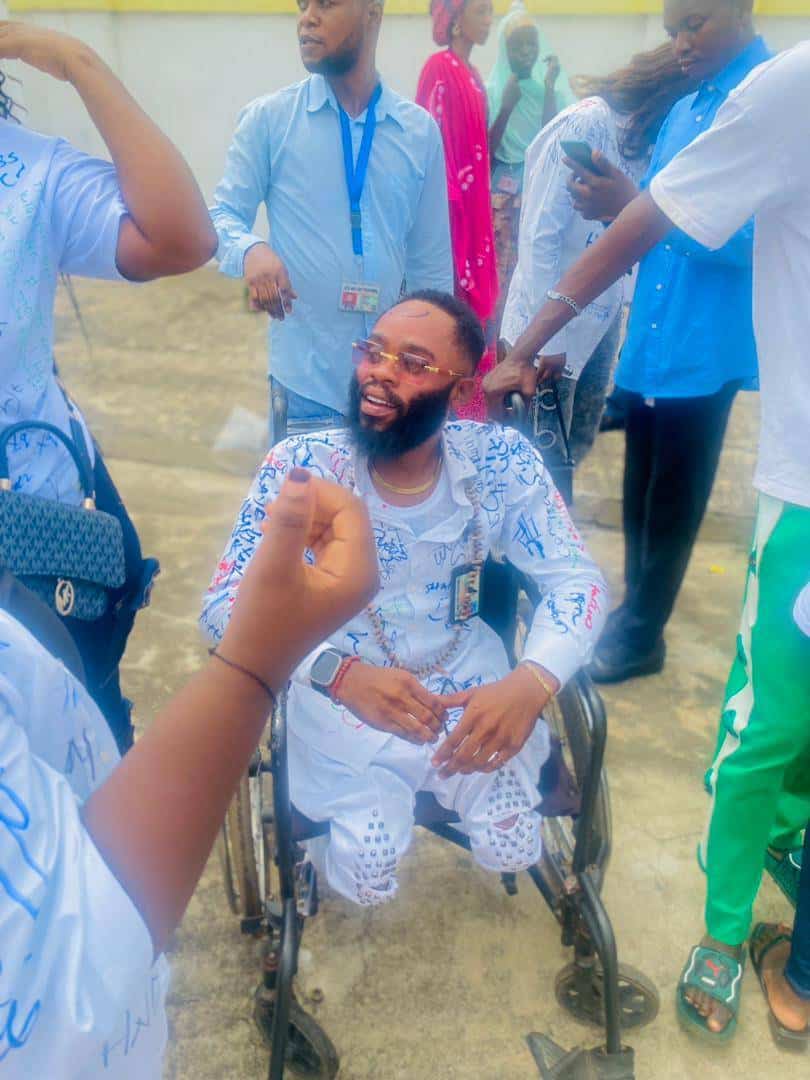 Physically challenged man bags degree in statistics, pens inspiring note