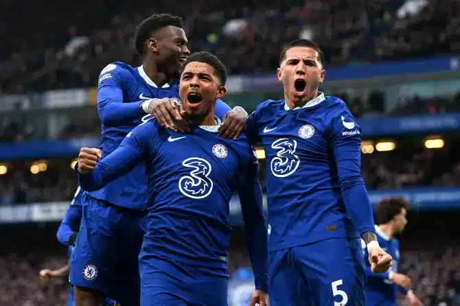 Chelsea back down on penalizing Fernandez as he apologizes to teammates over racist chants