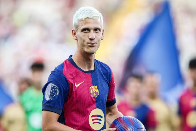 Barcelona capitalize on Christensen's injury to register Dani Olmo, but issue persists