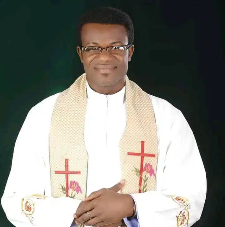 Catholic priest reacts to Adeboye’s apology on tithing "Finally" Reverend Father Ehioma Emmanuel, popularly known as Fada Mentor