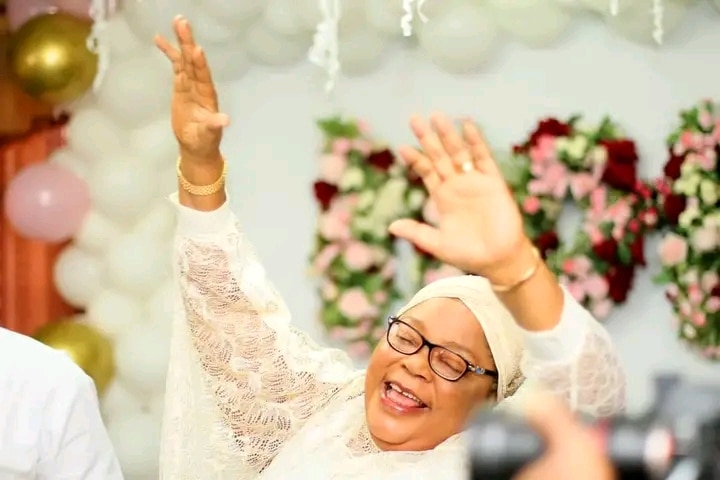 Funke Akindele mother