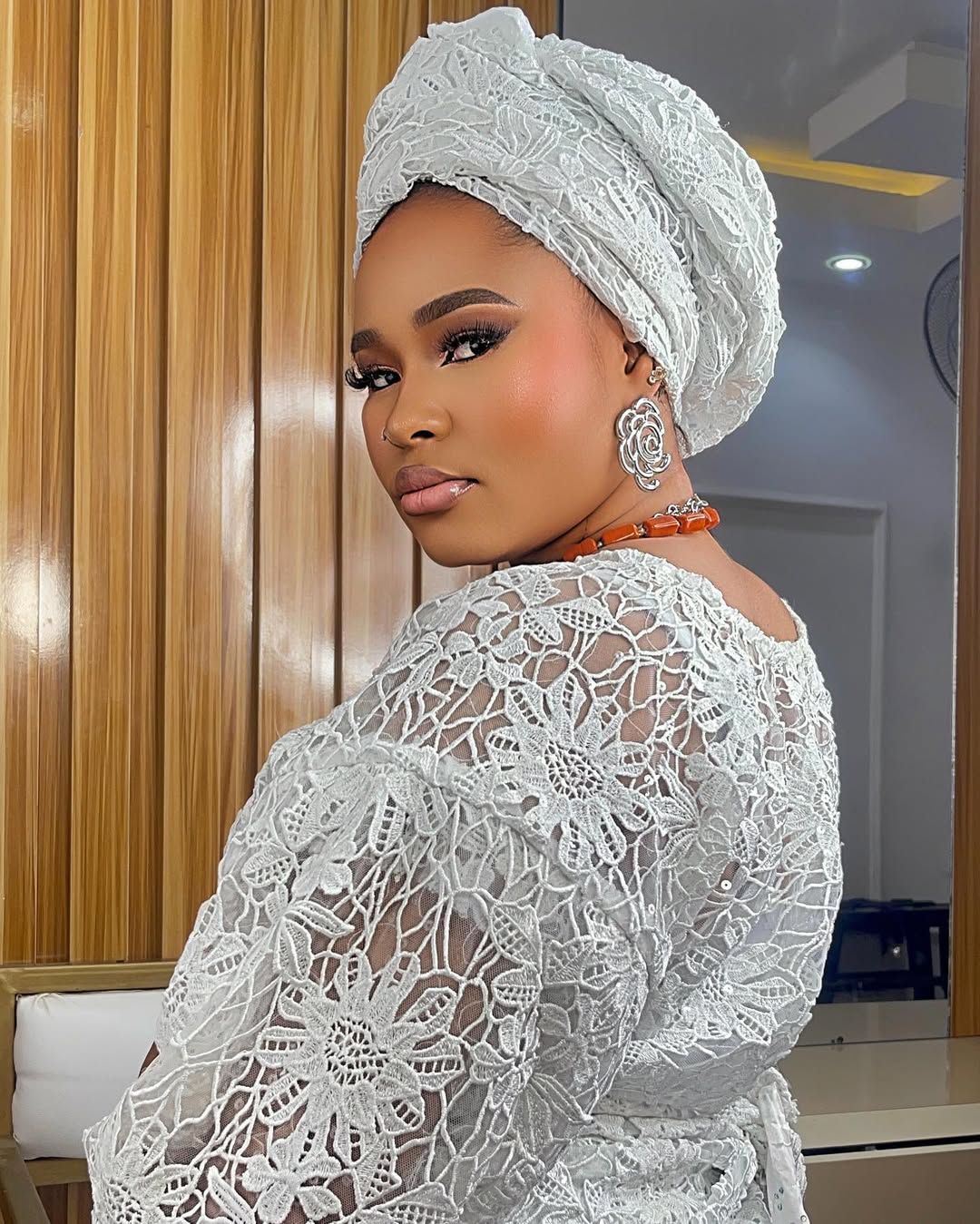 Portable claps back at Queen Dami, leaks secret what she did to pregnancy she had for him