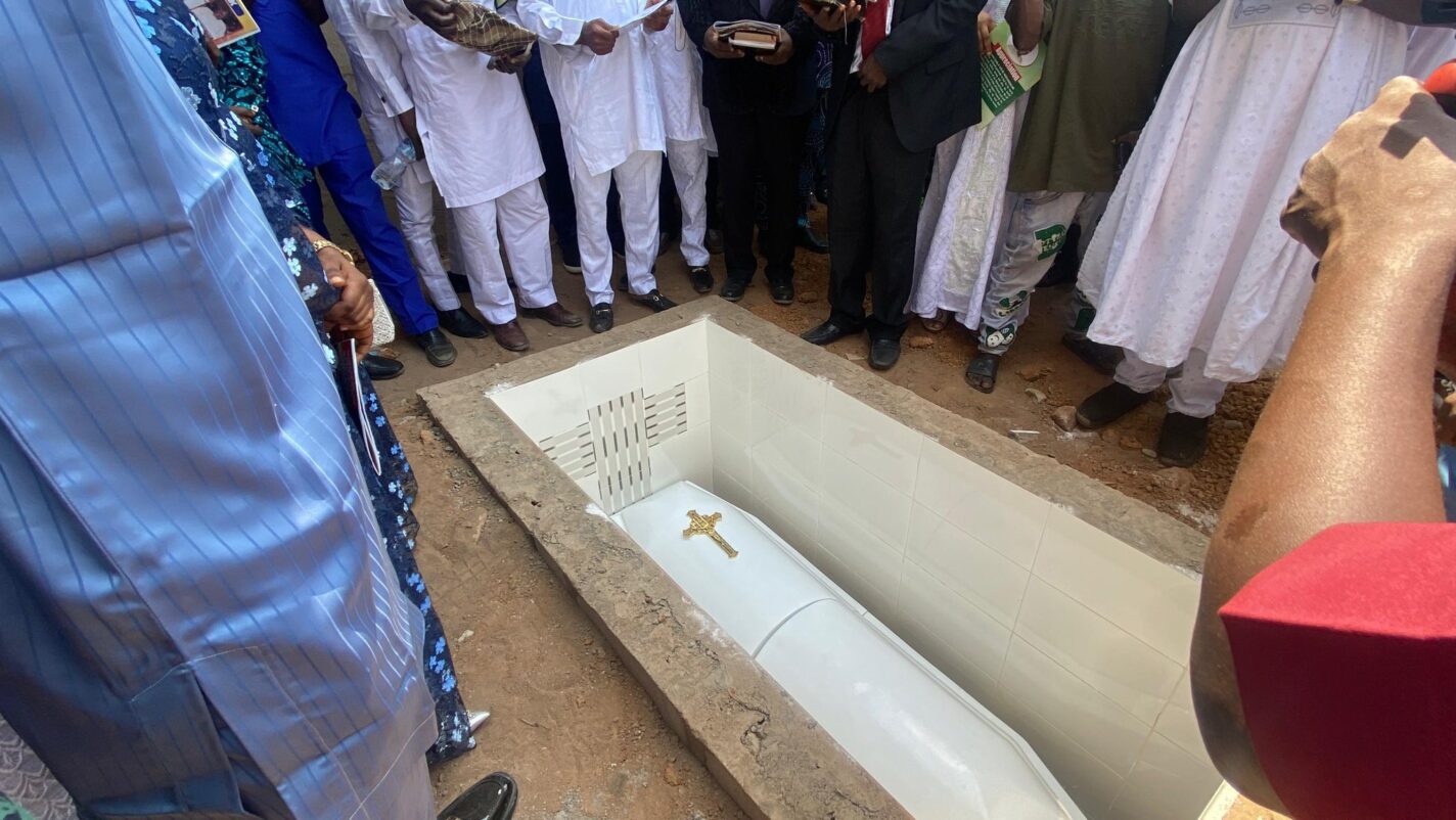 Tears as gospel actor Baba Gbenro is laid to rest