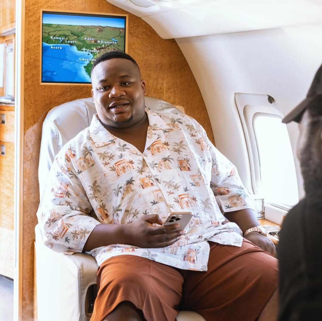 "If you are not a juju man, wetin family do you? why you no help them" - Isaac Fayose to Cubana Chief Priest