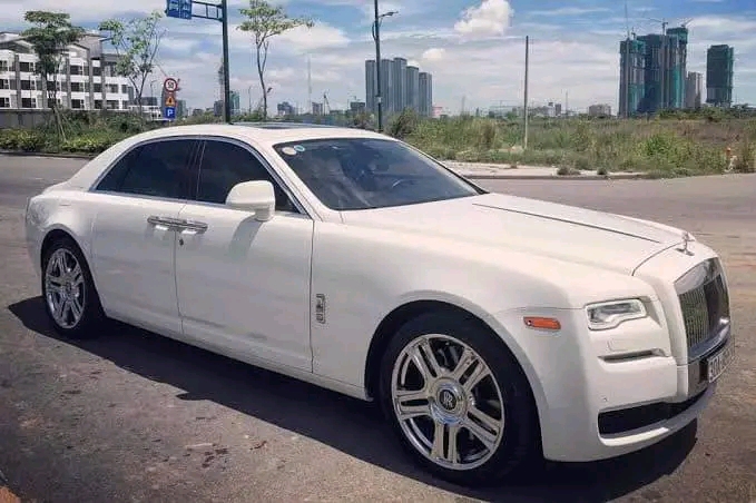 Bishop Oyedepo Rolls-Royce 