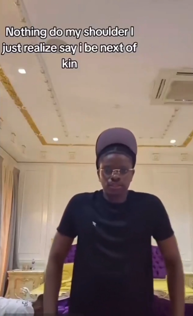 Obi Cubana shows off his next-of-kin after his alleged adopted son made video calling himself 'next-of-kin' 2 Obi Cubana shows off his next-of-kin after his alleged adopted son made video calling himself 'next-of-kin'