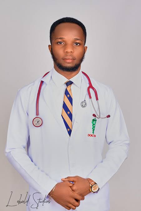 Doctor reacts to report of pregnant lady who died at a hospital due to N500K deposit