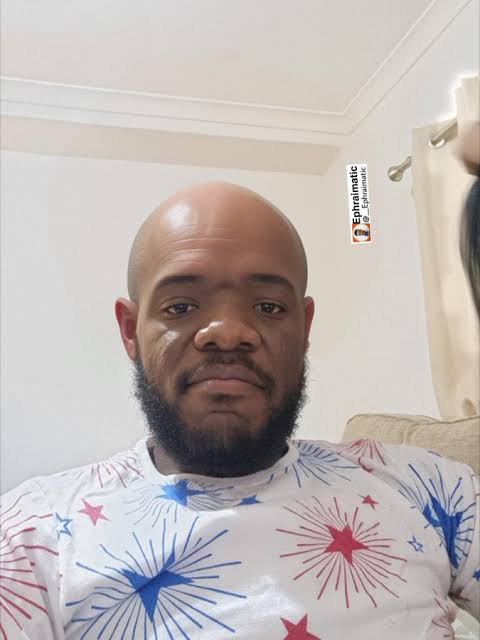 Influencer mocks Nigerian banks after UK bank sends him £50 for 'just banking with them'