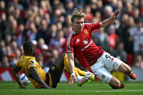 Amorim defends misfiring Højlund as Man United goal drought deepens