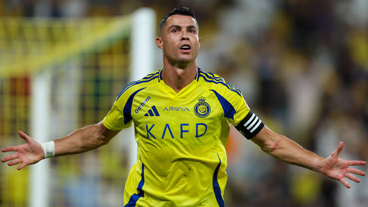 Ronaldo urged to consider move to Greek club if he leaves Al-Nassr