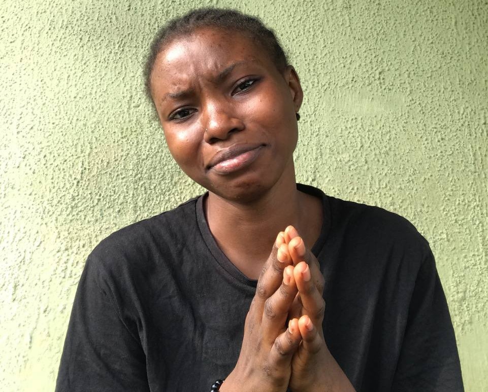 Lady seeks help after police arrest her, mum and sister, alleges officers stole her phone
