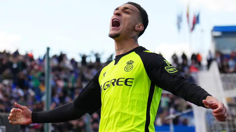 Man United prepare ‘Plan B’ for Antony amid €40m Valuation stalemate